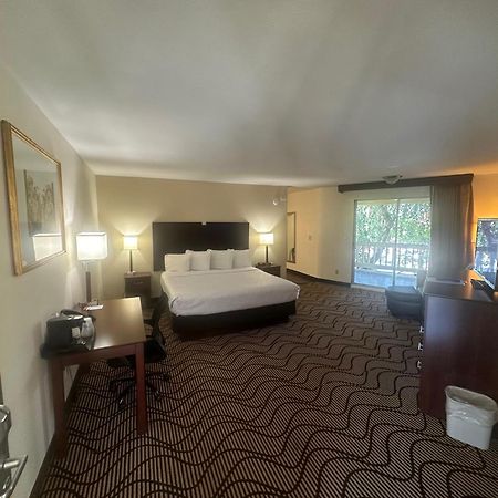 Best Western Heritage Inn Vacaville Bagian luar foto