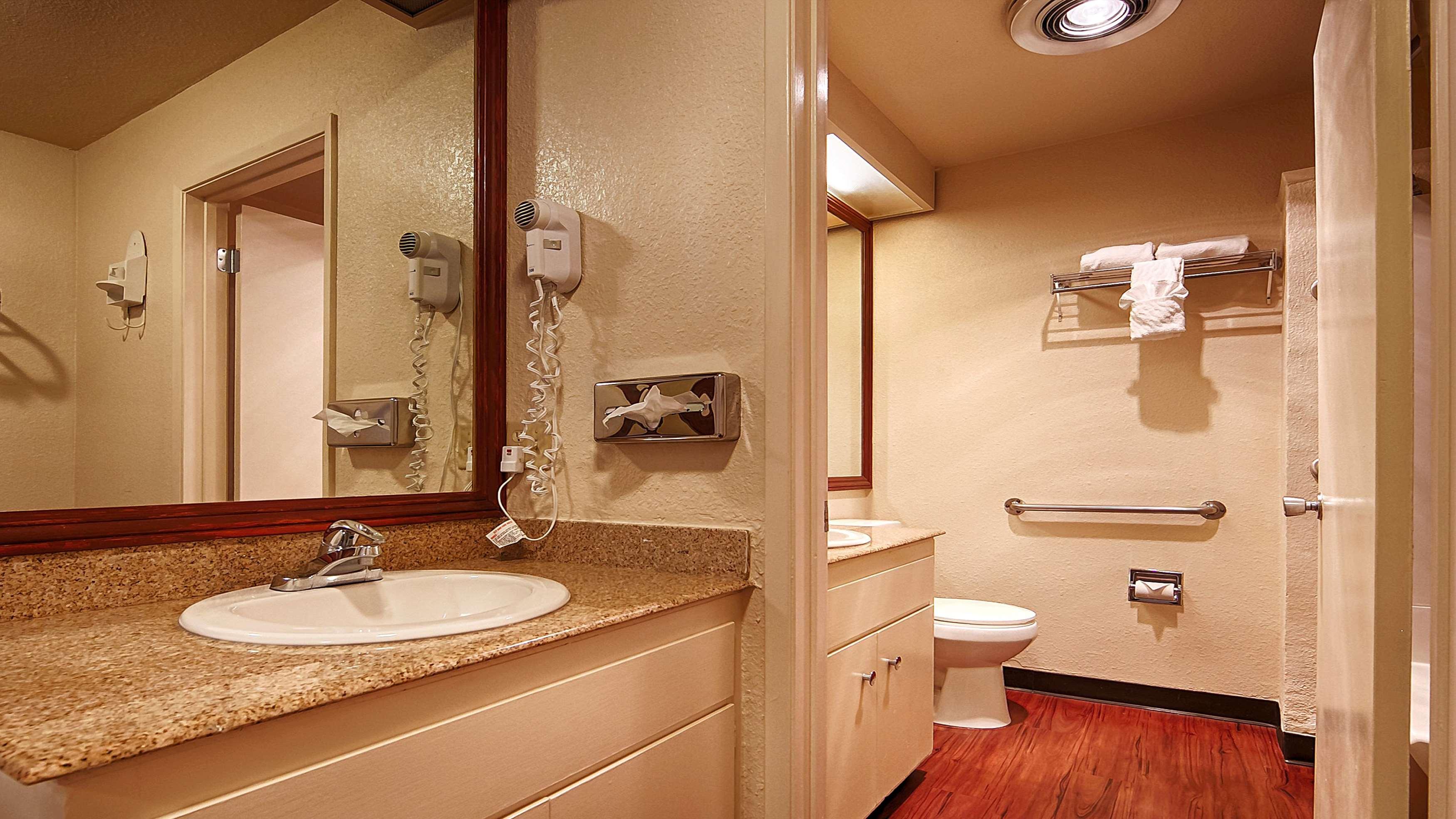 Best Western Heritage Inn Vacaville Bagian luar foto