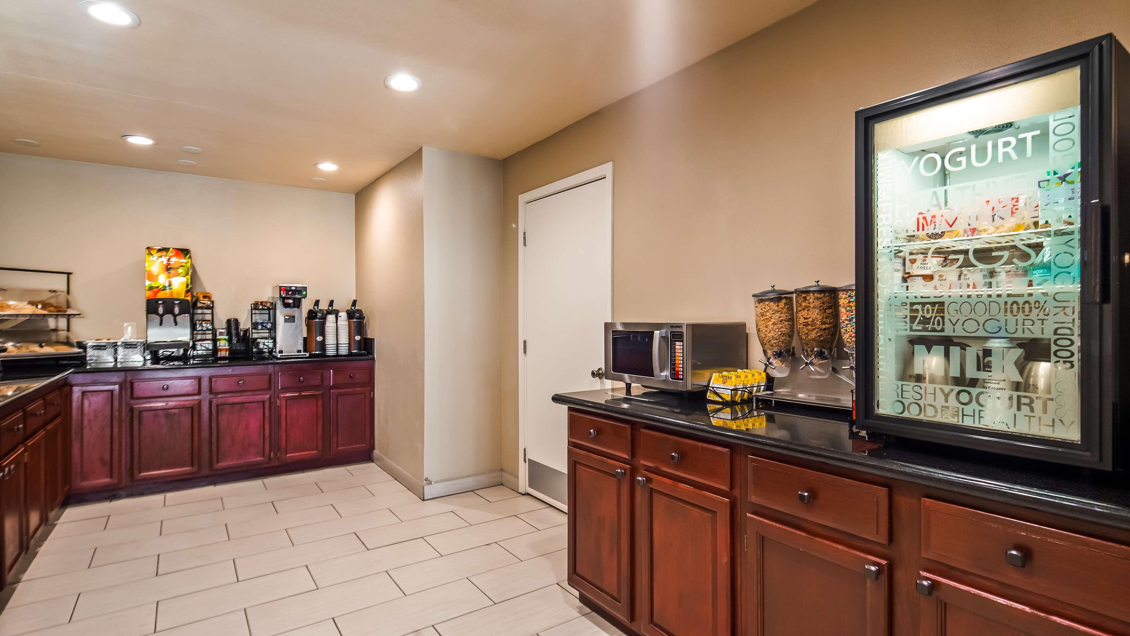 Best Western Heritage Inn Vacaville Bagian luar foto