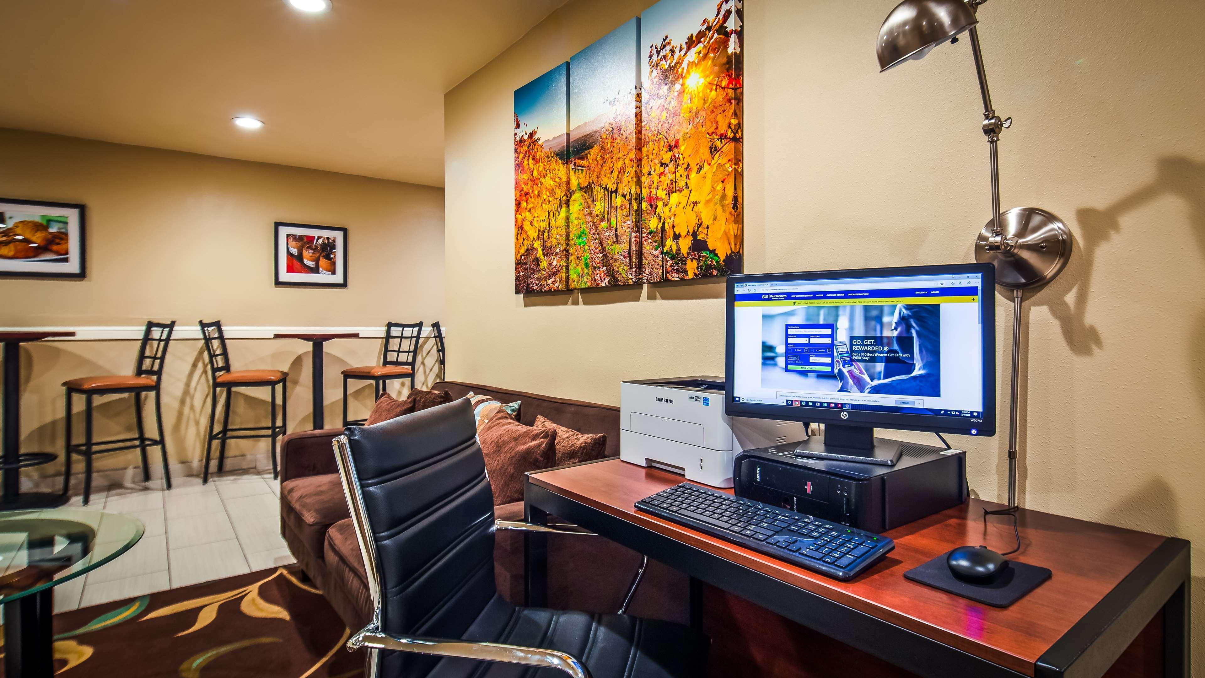 Best Western Heritage Inn Vacaville Bagian luar foto