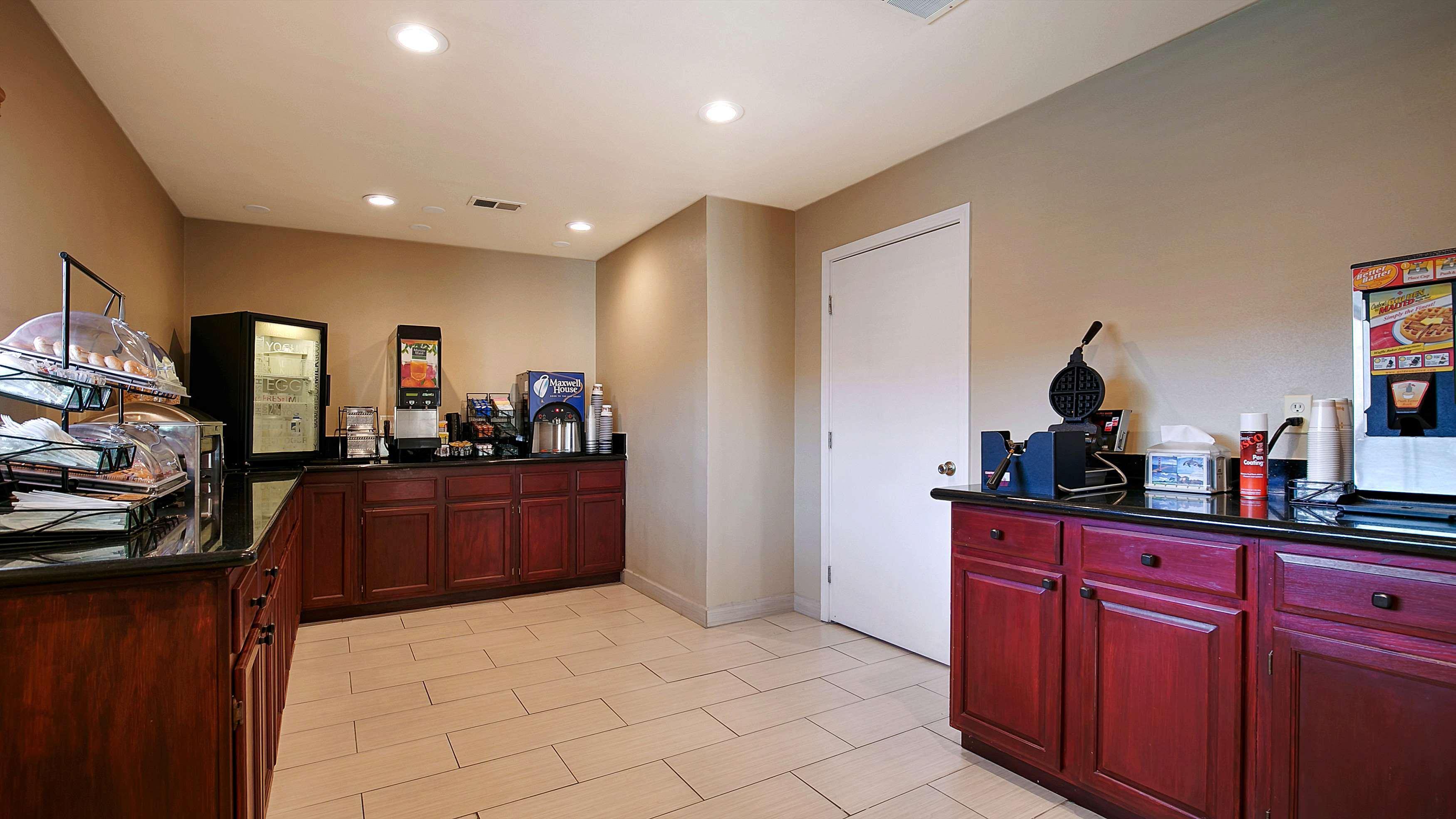 Best Western Heritage Inn Vacaville Bagian luar foto