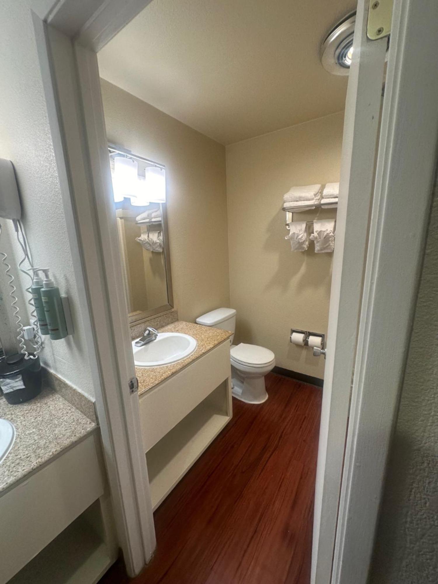 Best Western Heritage Inn Vacaville Bagian luar foto