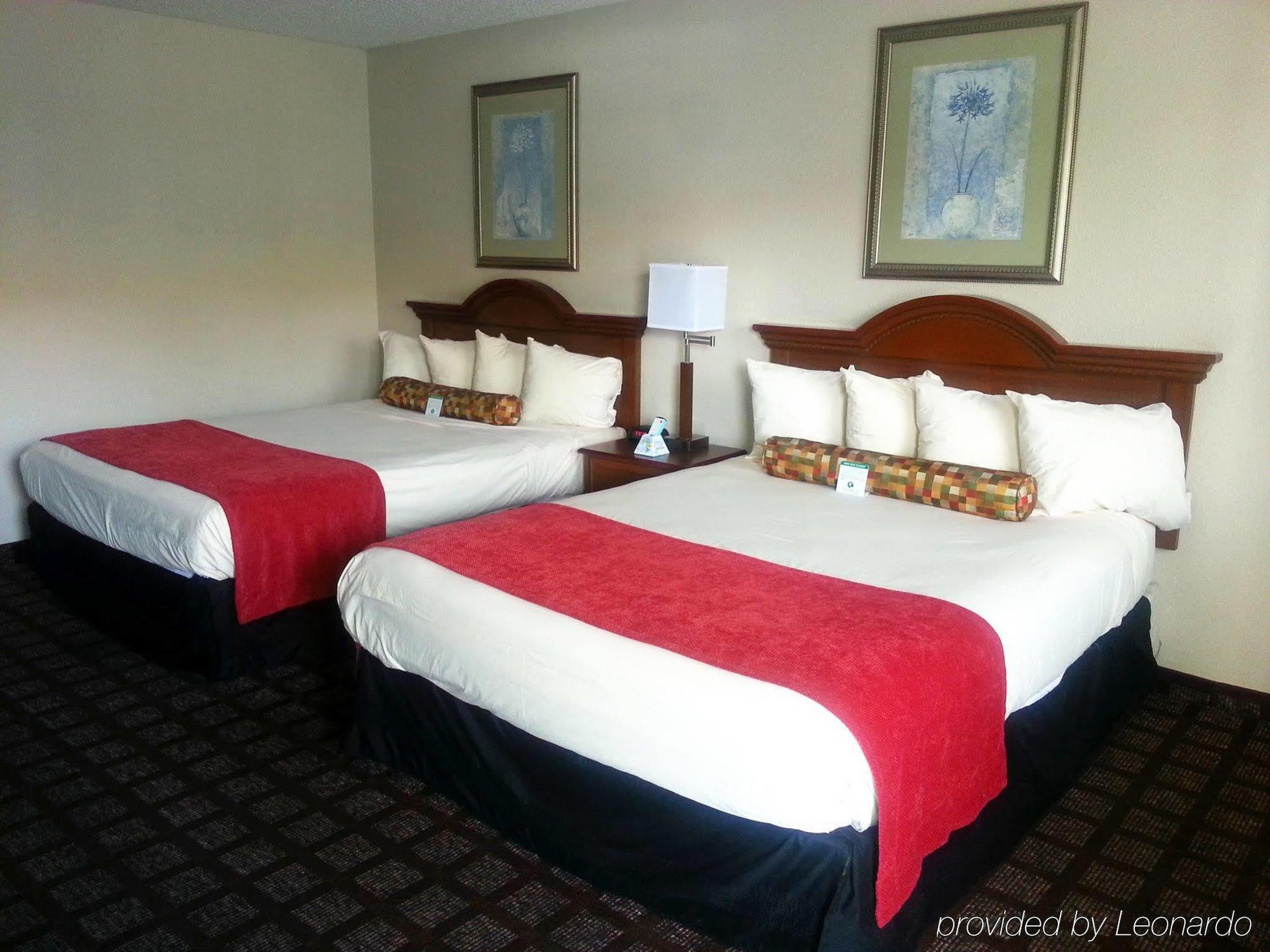 Best Western Heritage Inn Vacaville Bagian luar foto